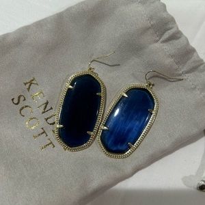Kendra Scott Danielle Earring - Navy